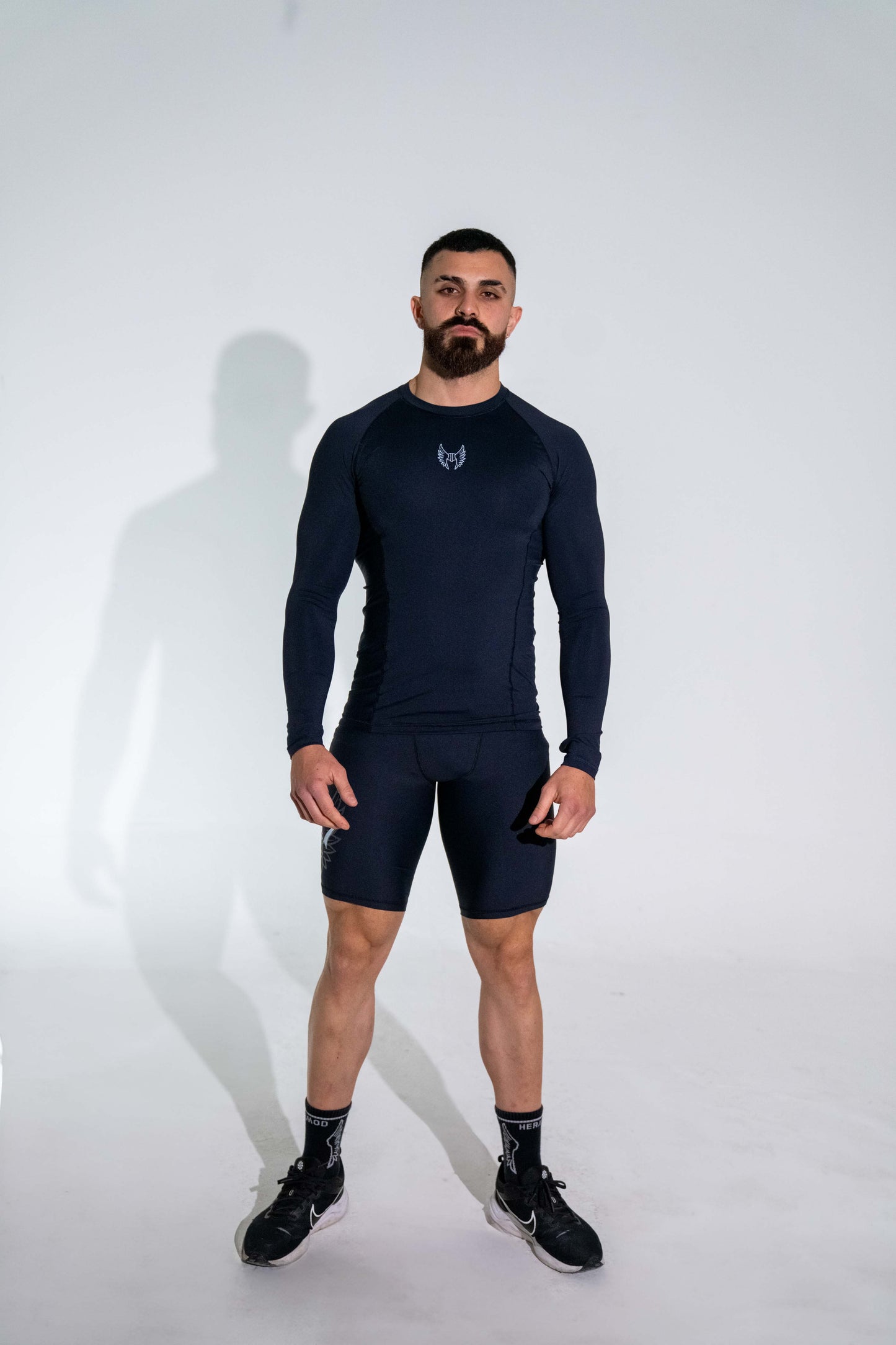 CALZA CORTA HOMBRE CUERVO