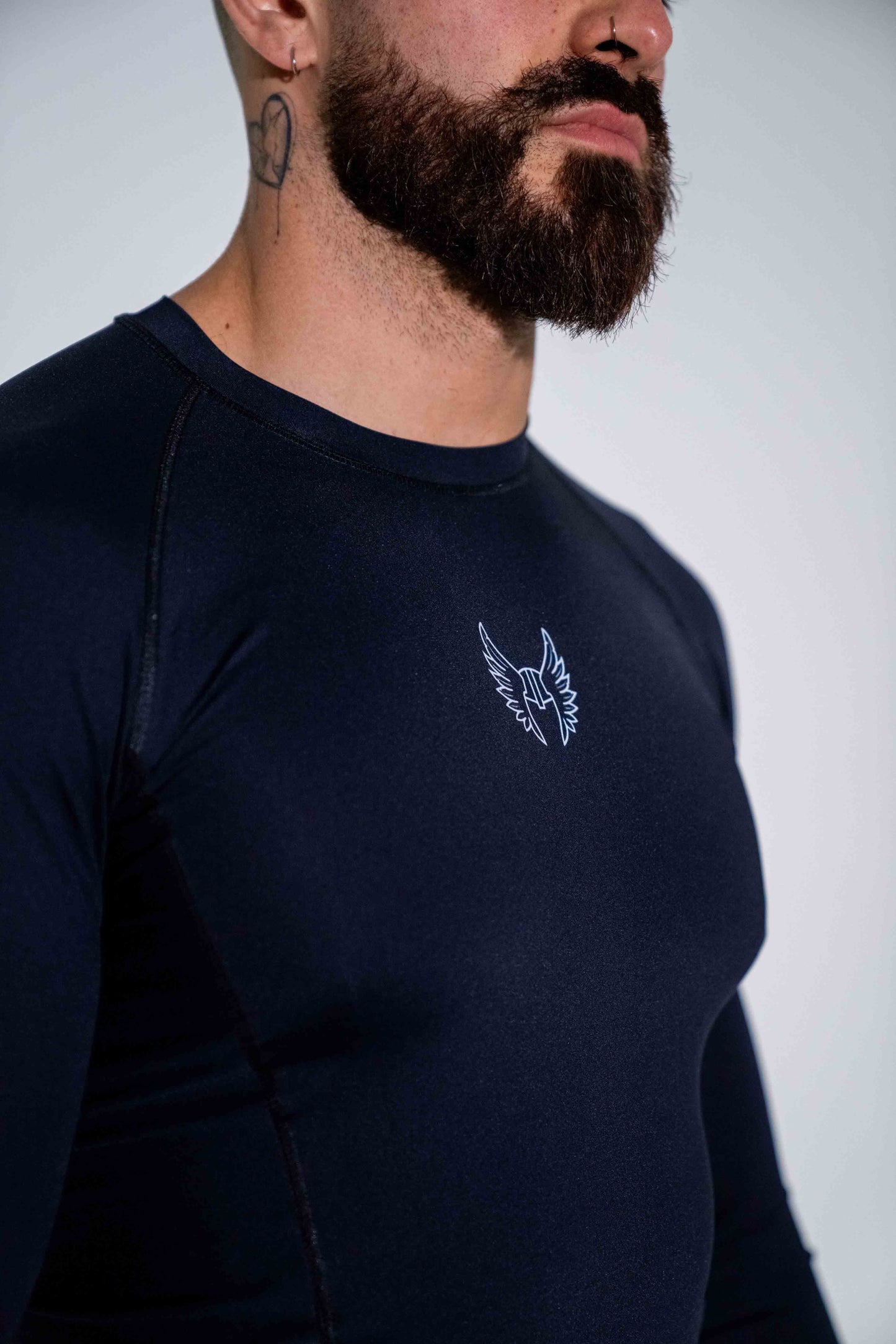 REMERA LYCRA H CUERVO
