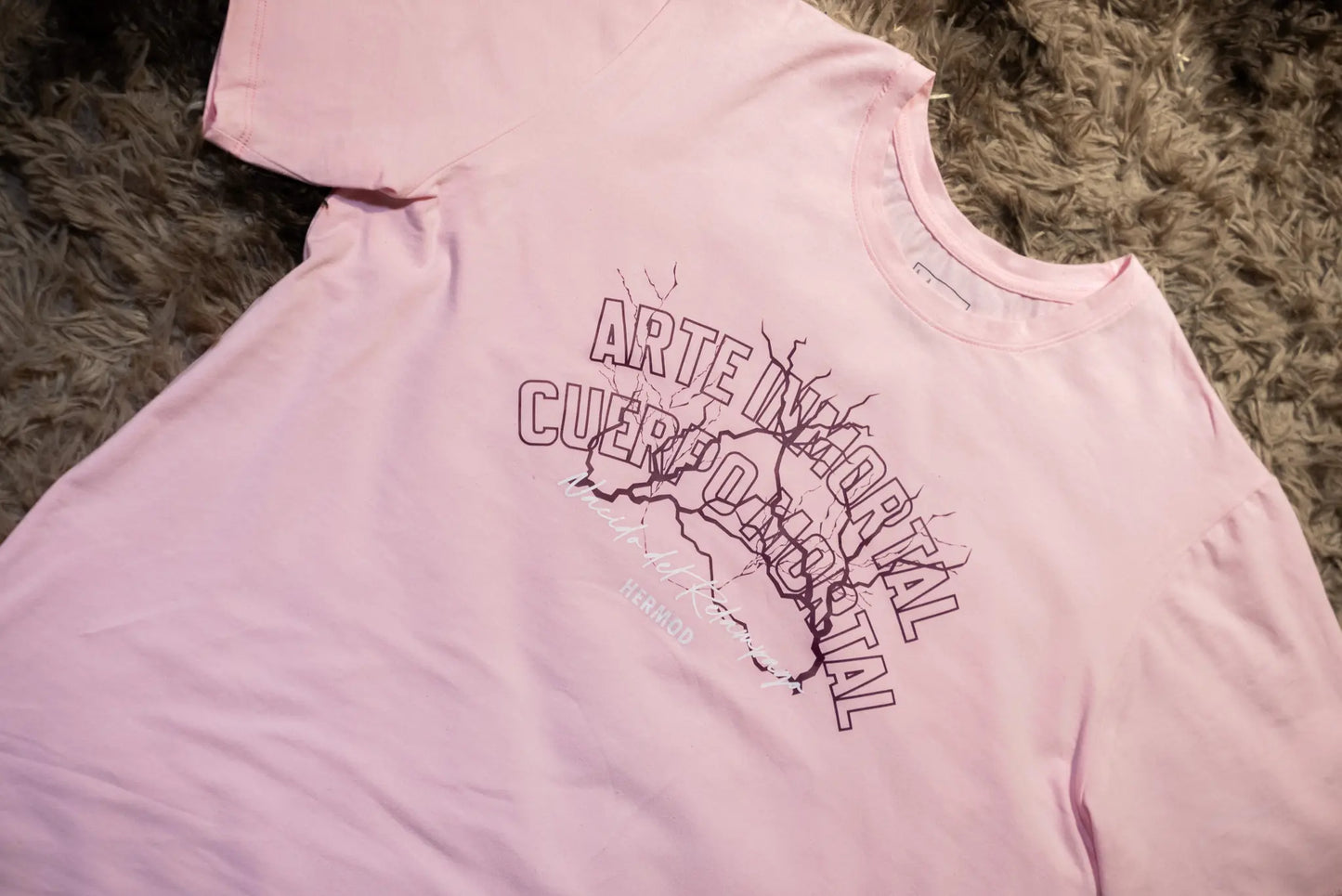 REMERA RELÁMPAGO