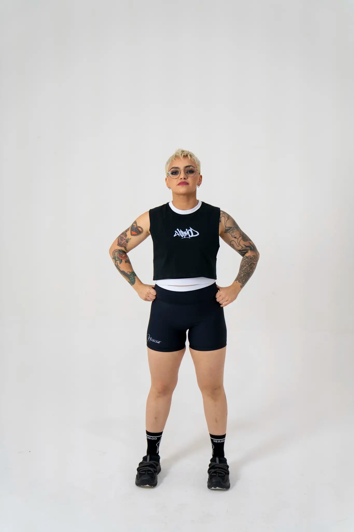 Musculosa tit black 80